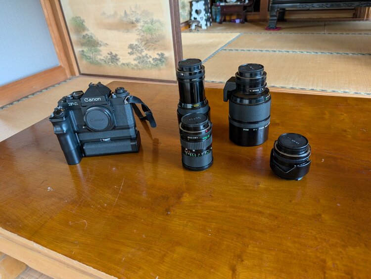 F-1（カメラ）の商品画像 - 査定依頼日：2026年2月25日 - 最高査定価格：40,000円