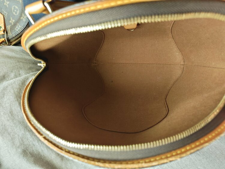 ルイ・ヴィトンモノグラムエリプス PM（ブランドバッグ）の商品画像 - 査定依頼日：2026年4月20日 - 最高査定価格：100,000円