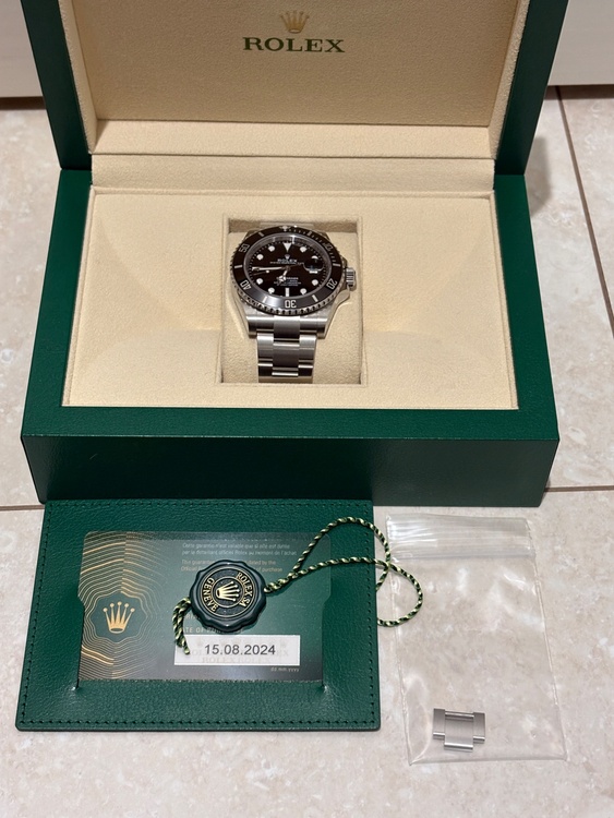 ロレックス サブマリーナー 126610lm（高級時計）の商品画像 - 査定依頼日：2026年4月10日 - 最高査定価格：2,300,000円