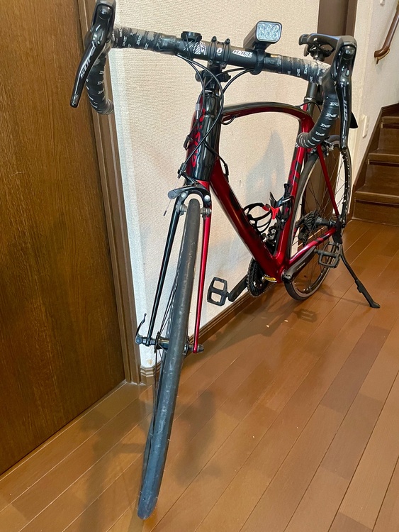 GUSTO グストDuro Sports 2021 ロードバイク XL カーボン（自転車）の商品画像 - 査定依頼日：2026年3月8日 - 最高査定価格：30,000円