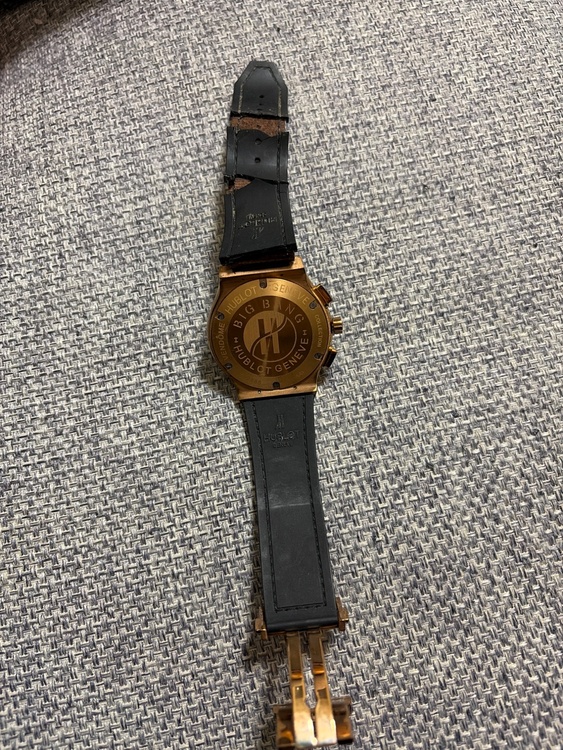 ウブロ クラシックフュージョン （高級時計）の商品画像 - 査定依頼日：2026年4月4日 - 最高査定価格：2,250,000円