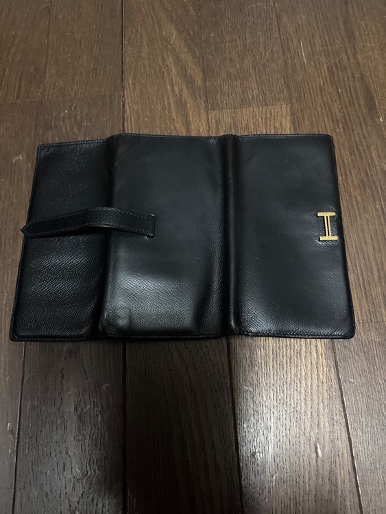 財布（ブランド財布・小物）の商品画像 - 査定依頼日：2025年7月29日 - 最高査定価格：10,000円