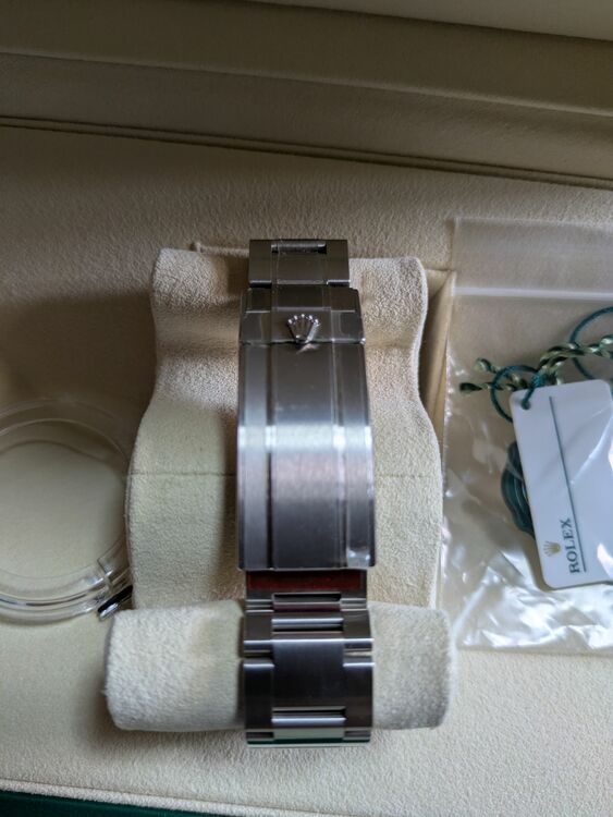 ロレックス シードゥエラー 12266（高級時計）の商品画像 - 査定依頼日：2025年9月19日 - 最高査定価格：1,820,000円