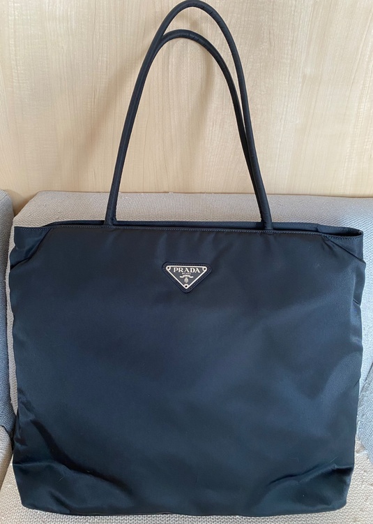 バック（ブランドバッグ）の商品画像 - 査定依頼日：2026年1月30日 - 最高査定価格：25,000円