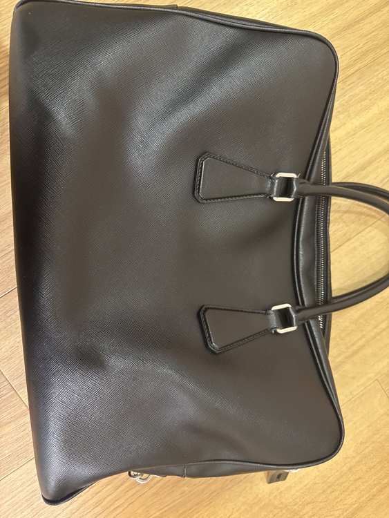 ビジネスバッグ（ブランドバッグ）の商品画像 - 査定依頼日：2026年2月23日 - 最高査定価格：70,000円