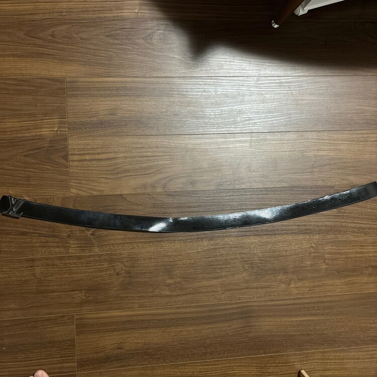 ルイヴィトン　ベルト（古着・ファッション）の商品画像 - 査定依頼日：2025年1月2日 - 最高査定価格：4,000円