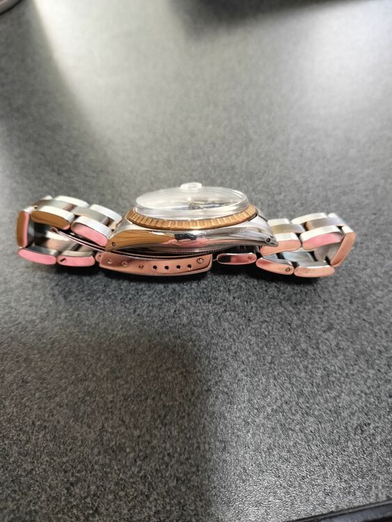 ロレックス パーペチュアルデイト （高級時計）の商品画像 - 査定依頼日：2025年8月1日 - 最高査定価格：900,000円