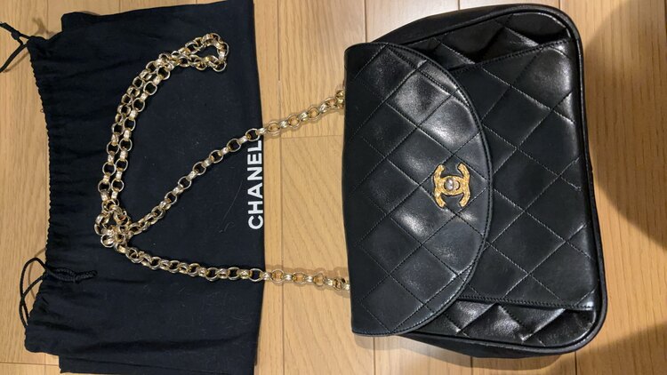 シャネル マトラッセ （ブランドバッグ）の商品画像 - 査定依頼日：2024年12月22日 - 最高査定価格：250,000円