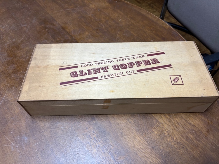 銅製タンブラー　5個セット（食器）の商品画像 - 査定依頼日：2026年3月6日 - 最高査定価格：500円