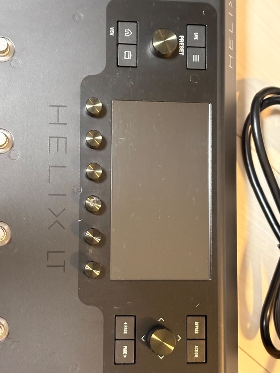 Line6 HelixLT（ピアノ・楽器・PA機材）の商品画像 - 査定依頼日：2026年9月23日 - 最高査定価格：45,000円