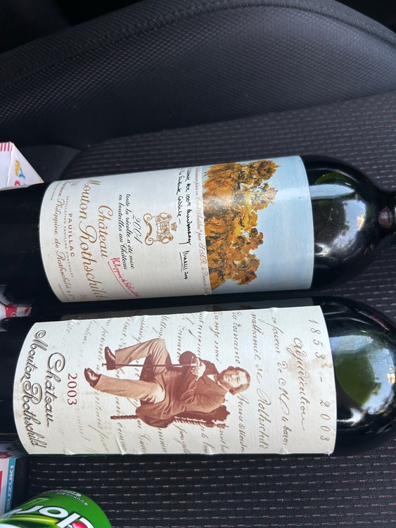 ワイン シャトームートンロートシルト （お酒）の商品画像 - 査定依頼日：2026年2月23日 - 最高査定価格：100,000円