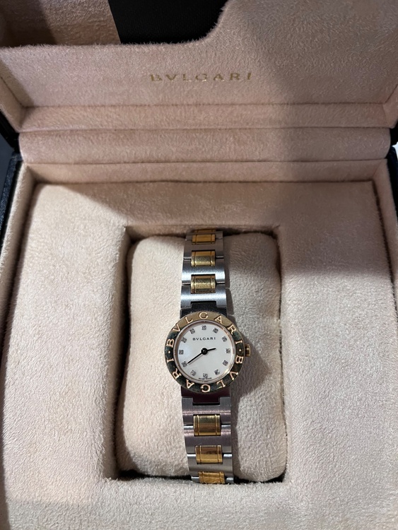 ブルガリ ブルガリブルガリ BB P 23 w$G/12N（高級時計）の商品画像 - 査定依頼日：2026年1月29日 - 最高査定価格：320,000円