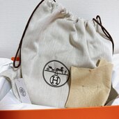 リンディミニ （ブランドバッグ）の商品画像 - 査定依頼日：2023年11月15日 - 最高査定価格：1,000,000円