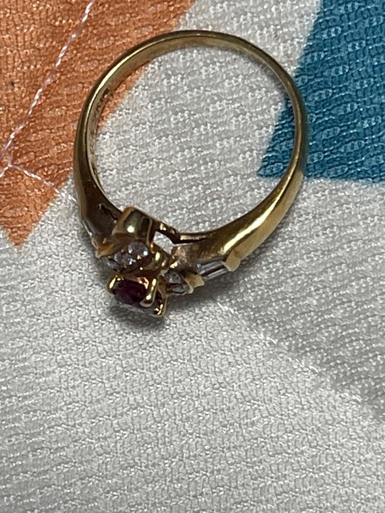 指輪（金・貴金属）の商品画像 - 査定依頼日：2025年6月7日 - 最高査定価格：25,000円