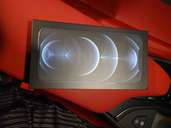 356721119365980（スマホ）の商品画像 - 査定依頼日：2022年9月27日 - 最高査定価格：77,200円