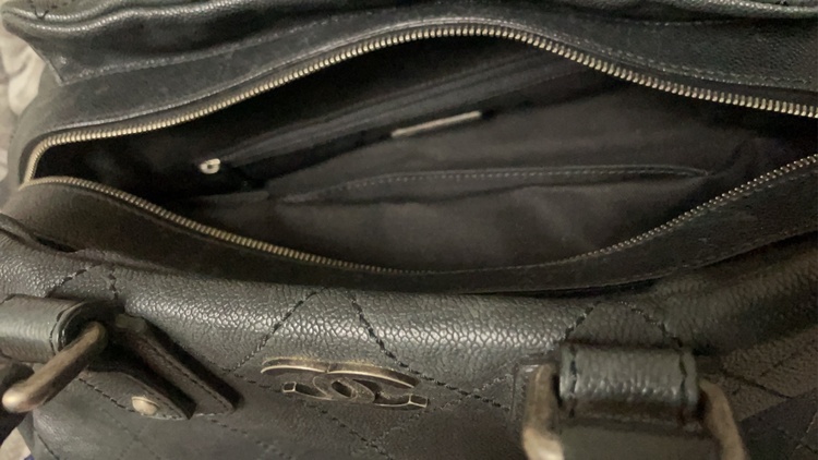 キャビアスキンワイルドステッチボストンバッグ（ブランドバッグ）の商品画像 - 査定依頼日：2026年4月9日 - 最高査定価格：150,000円