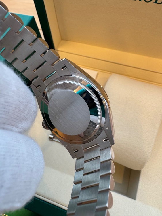 デイデイト36  128239 ピンクオパール（高級時計）の商品画像 - 査定依頼日：2025年8月2日 - 最高査定価格：7,100,000円