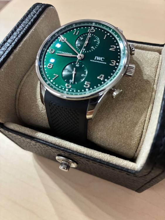 IWC ポルトギーゼ （高級時計）の商品画像 - 査定依頼日：2025年12月6日 - 最高査定価格：850,000円