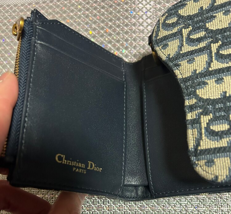 トロッターオブリークロータスウォレット（ブランド財布・小物）の商品画像 - 査定依頼日：2025年3月17日 - 最高査定価格：23,000円