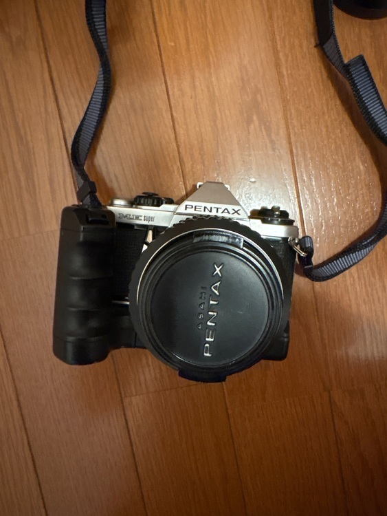 M E super（カメラ）の商品画像 - 査定依頼日：2025年10月16日 - 最高査定価格：1,000円