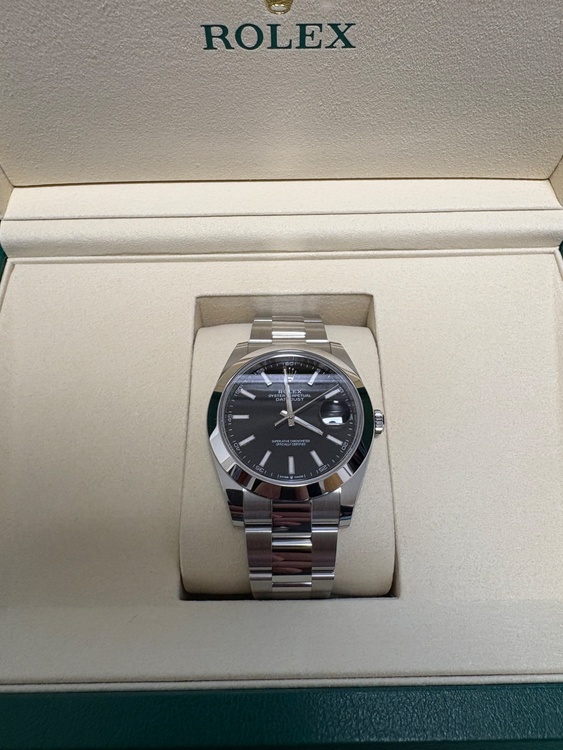 ロレックス デイトジャスト 12630（高級時計）の商品画像 - 査定依頼日：2026年2月6日 - 最高査定価格：1,450,000円