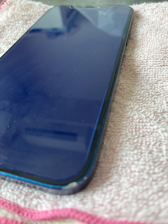 iPhone iPhone 12 128GB SIMフリー（スマホ）の商品画像 - 査定依頼日：2026年7月11日 - 最高査定価格：23,500円