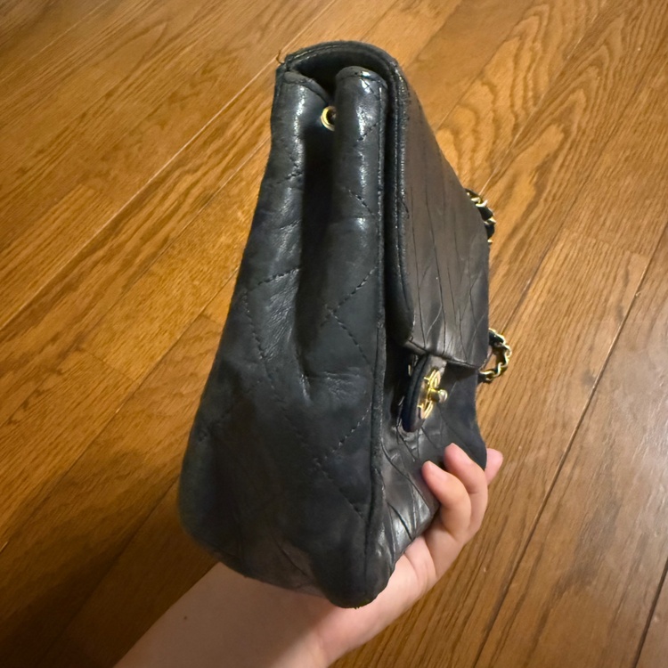CHANEL マトラッセ 黒（ブランドバッグ）の商品画像 - 査定依頼日：2026年9月7日 - 最高査定価格：150,000円