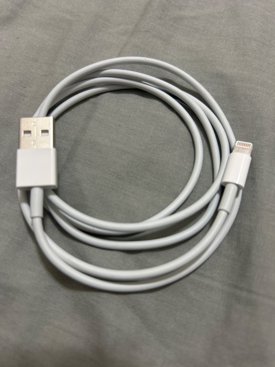 iPhone7 128GB SIMフリー（スマホ）の商品画像 - 査定依頼日：2026年2月8日 - 最高査定価格：4,000円