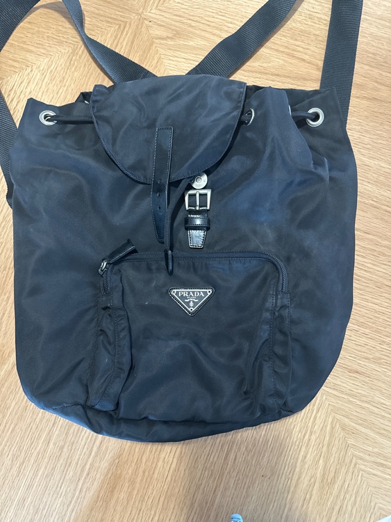 B4650F（古着・ファッション）の商品画像 - 査定依頼日：2025年7月21日 - 最高査定価格：14,000円