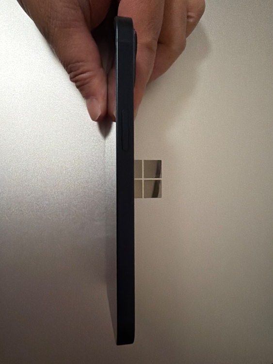 iPhone 13 256GB SIMフリー（スマホ）の商品画像 - 査定依頼日：2026年3月31日 - 最高査定価格：39,000円