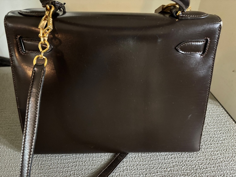 エルメス ケリー （ブランドバッグ）の商品画像 - 査定依頼日：2026年1月12日 - 最高査定価格：1,600,000円