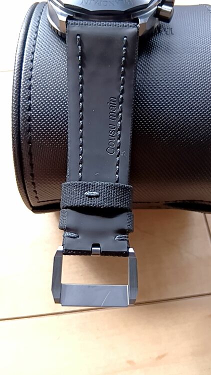 ブランパンフィフティーファゾムバチスカーフグリーン　クロノ（高級時計）の商品画像 - 査定依頼日：2025年10月14日 - 最高査定価格：100,000円