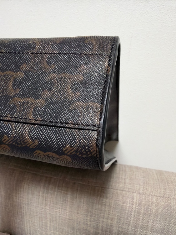 セリーヌ（ブランドバッグ）の商品画像 - 査定依頼日：2026年10月3日 - 最高査定価格：80,000円