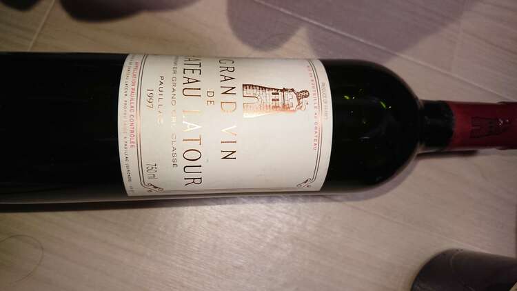 シャトー・ラトゥール 1997（お酒）の商品画像 - 査定依頼日：2025年3月27日 - 最高査定価格：48,000円