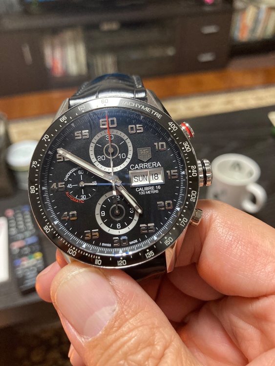 タグホイヤー カレラ CV2A1RWBR860（高級時計）の商品画像 - 査定依頼日：2026年2月4日 - 最高査定価格：240,000円