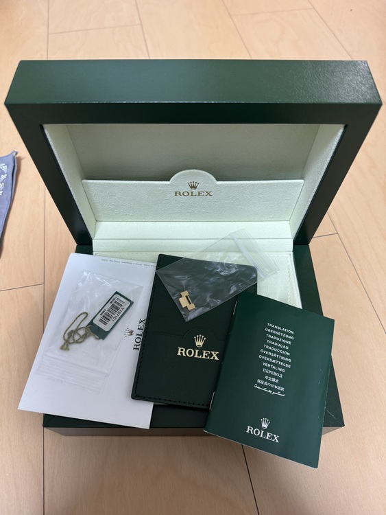 ロレックス デイデイト 118238a（高級時計）の商品画像 - 査定依頼日：2024年12月27日 - 最高査定価格：3,550,000円