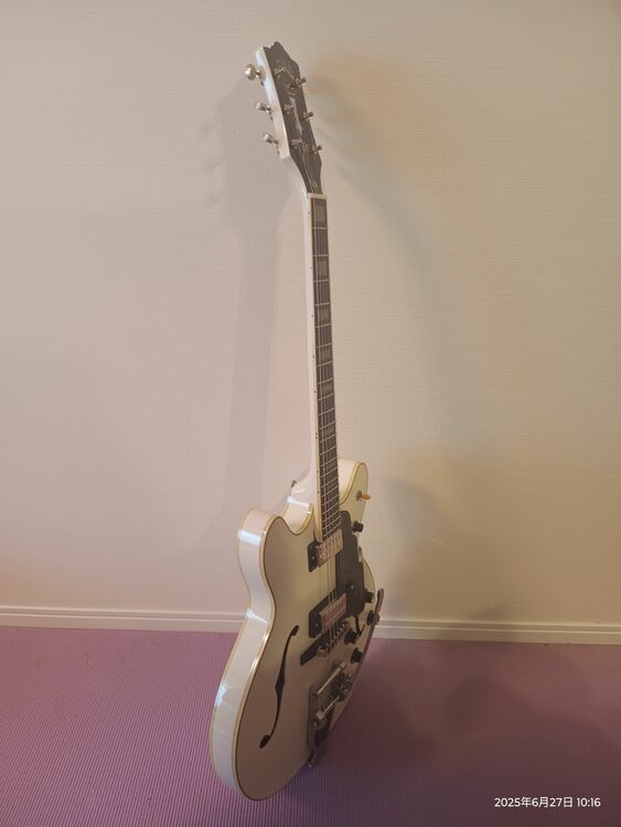 GUILD Starfire V（ピアノ・楽器・PA機材）の商品画像 - 査定依頼日：2025年10月9日 - 最高査定価格：80,000円