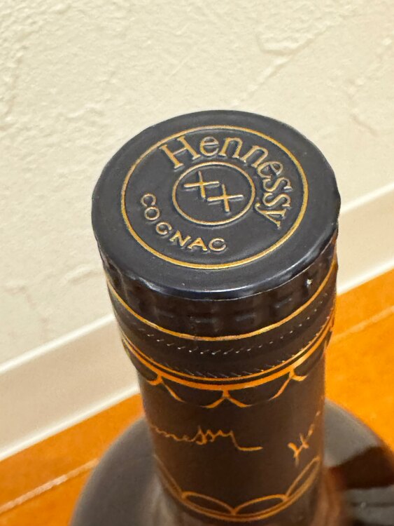 ブランデー ヘネシー （お酒）の商品画像 - 査定依頼日：2025年5月25日 - 最高査定価格：12,000円