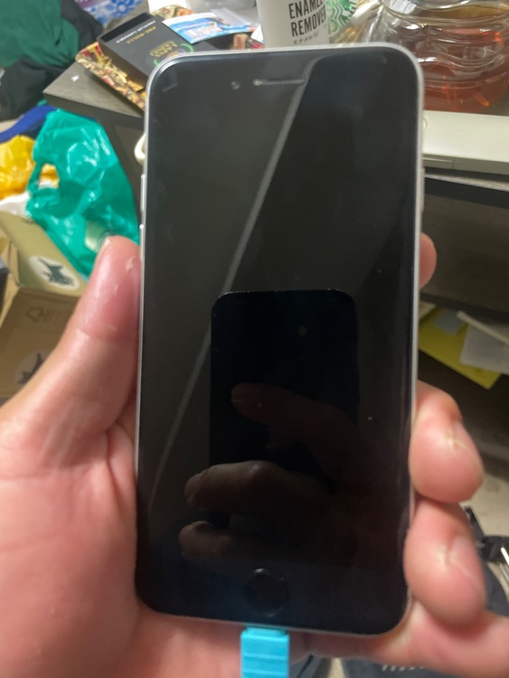 iPhone iPhone SE (第 2 世代) 256GB SIMフリー（スマホ）の商品画像 - 査定依頼日：2026年7月2日 - 最高査定価格：11,000円