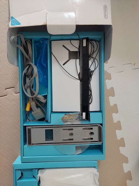 Wii（ゲーム機本体・ゲームソフト）の商品画像 - 査定依頼日：2022年9月25日 - 最高査定価格：300円