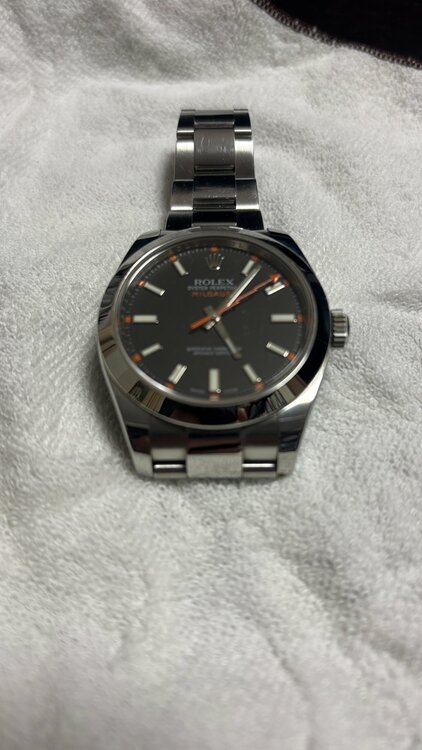 ロレックス ミルガウス 116400（高級時計）の商品画像 - 査定依頼日：2025年12月16日 - 最高査定価格：1,300,000円