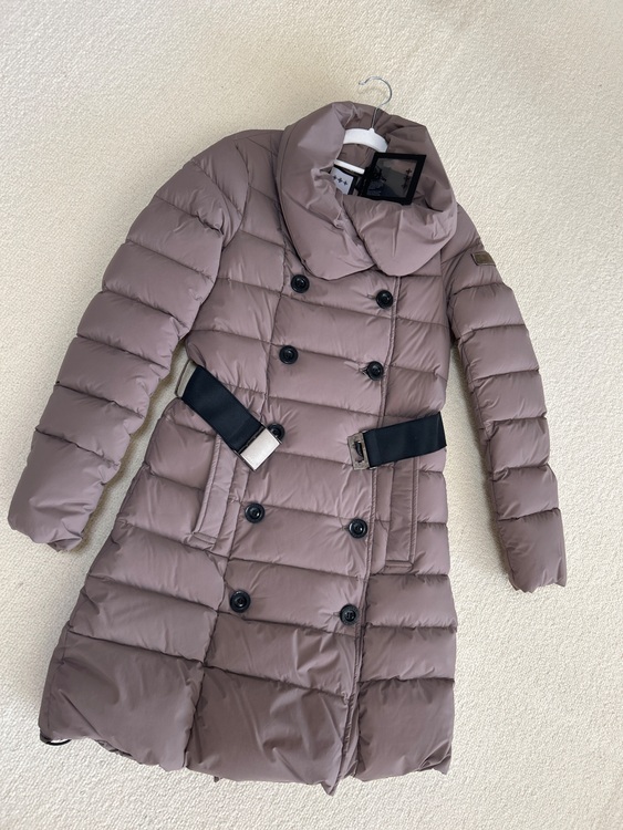 TATRAS アゴーニャダウンコート（古着・ファッション）の商品画像 - 査定依頼日：2025年11月15日 - 最高査定価格：14,500円