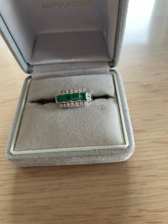 ジュエリー（宝石）の商品画像 - 査定依頼日：2025年2月20日 - 最高査定価格：1,045,000円