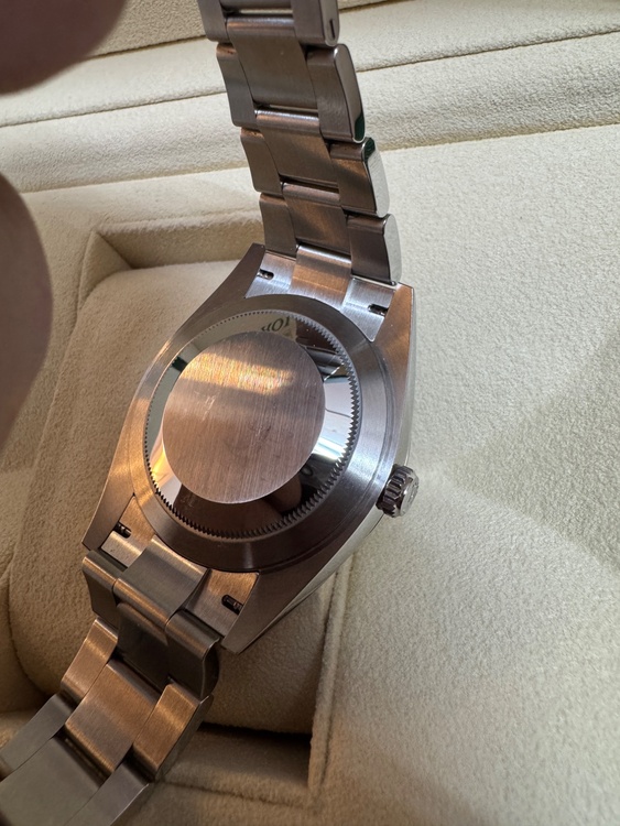 ロレックス デイトジャスト 126334（高級時計）の商品画像 - 査定依頼日：2025年12月9日 - 最高査定価格：2,200,000円