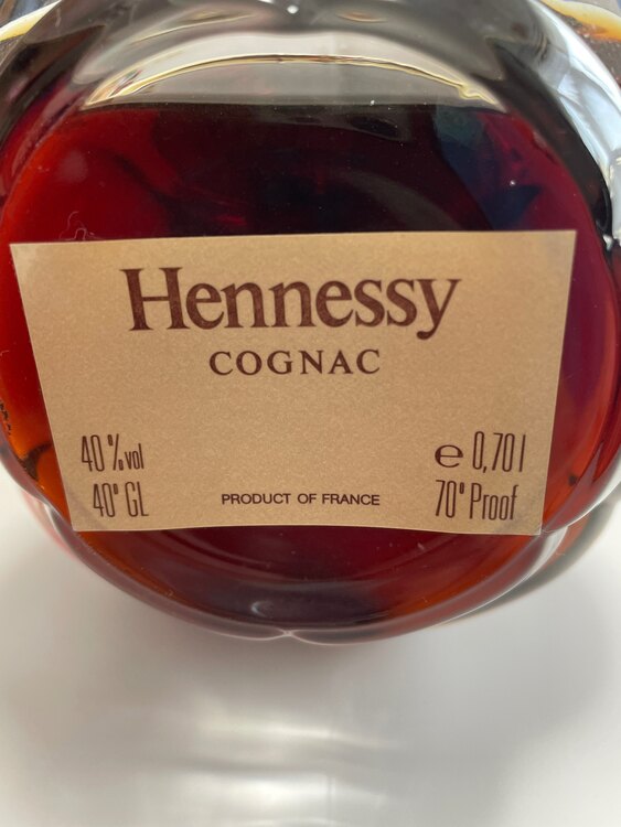 ブランデー ヘネシー （お酒）の商品画像 - 査定依頼日：2025年3月30日 - 最高査定価格：90,000円