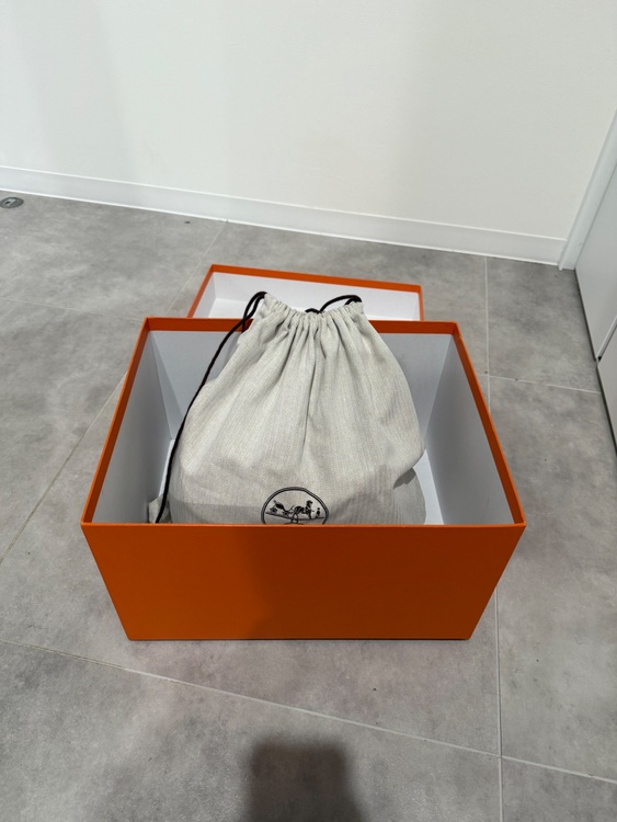 エルメス ピコタン （ブランドバッグ）の商品画像 - 査定依頼日：2025年12月10日 - 最高査定価格：600,000円