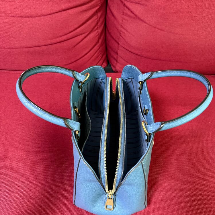 M44314（ブランドバッグ）の商品画像 - 査定依頼日：2025年10月10日 - 最高査定価格：160,000円