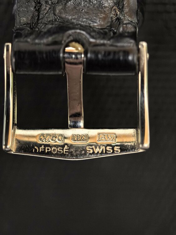 Ref.2592-1 Cal.23-300 WG（高級時計）の商品画像 - 査定依頼日：2026年3月11日 - 最高査定価格：2,000,000円