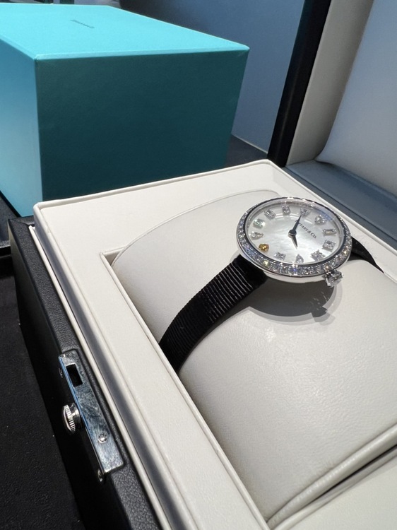 Tiffany日本上陸50周年限定モデル（高級時計）の商品画像 - 査定依頼日：2026年1月13日 - 最高査定価格：3,000,000円