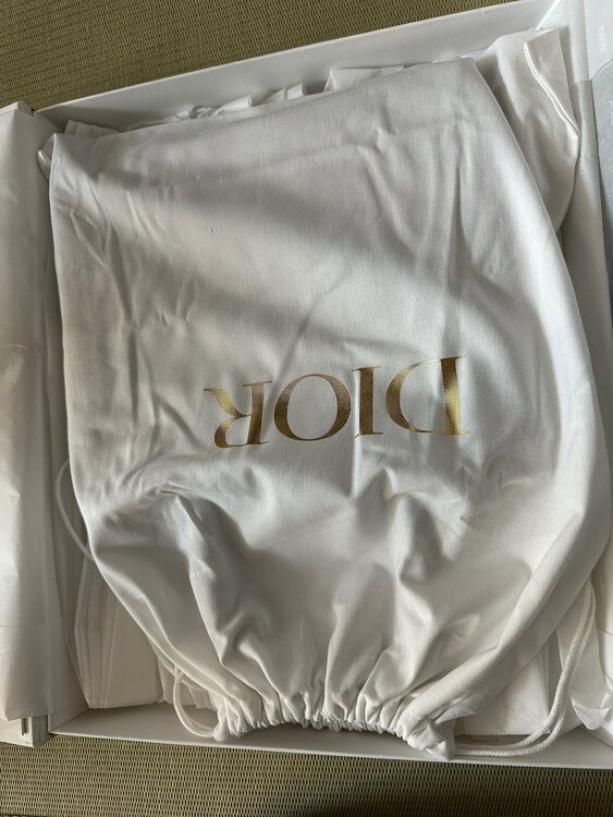 ディオール  （ブランドバッグ）の商品画像 - 査定依頼日：2025年1月24日 - 最高査定価格：180,000円